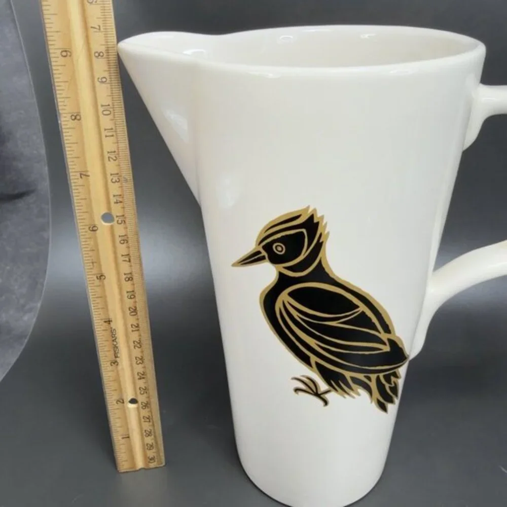 Patch‎ NYC Target Pitcher Woodpecker Black Bird Woodland 48 oz 6 cup Stoneware